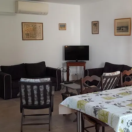 Maison Spacieuse A Capbreton, Proche Port Et Plages, Jusqu'a 6 Personnes - Fr-1-239-1122 *